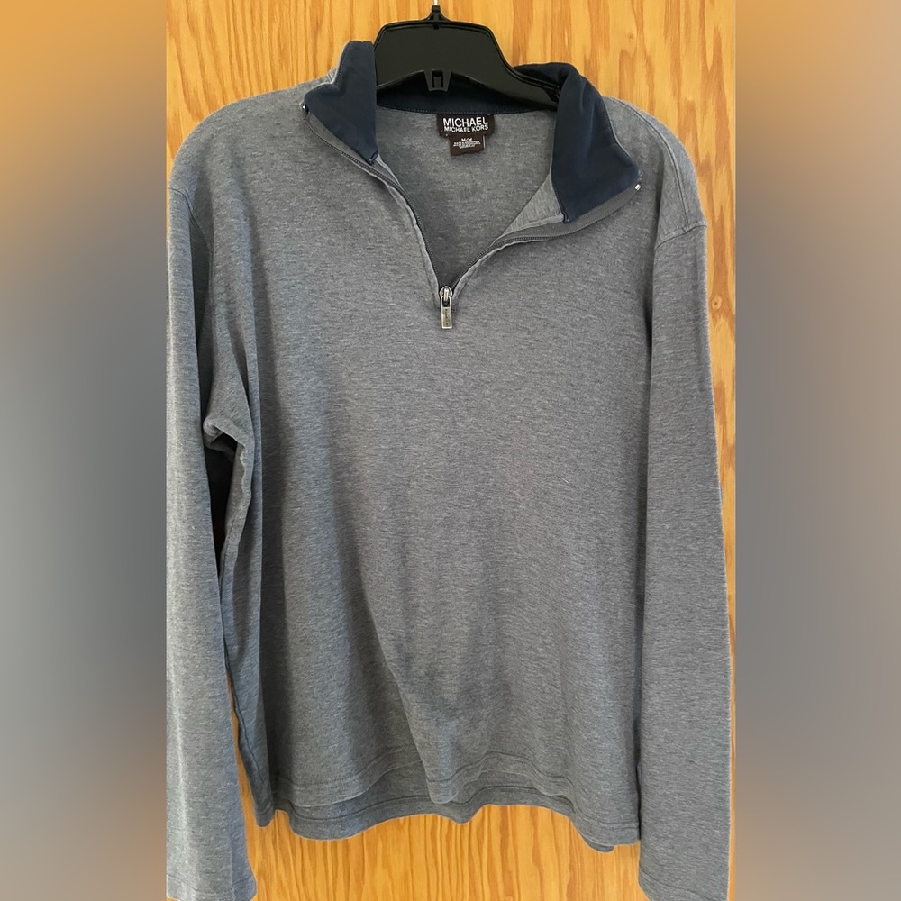 Michael kors men sweater. Grey M